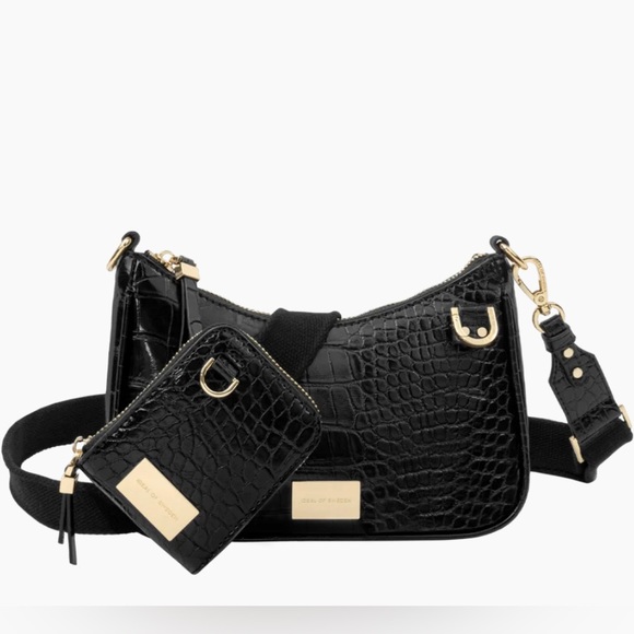 Nora crossbody bag with airpod pouch. Brand New! - Picture 2 of 3